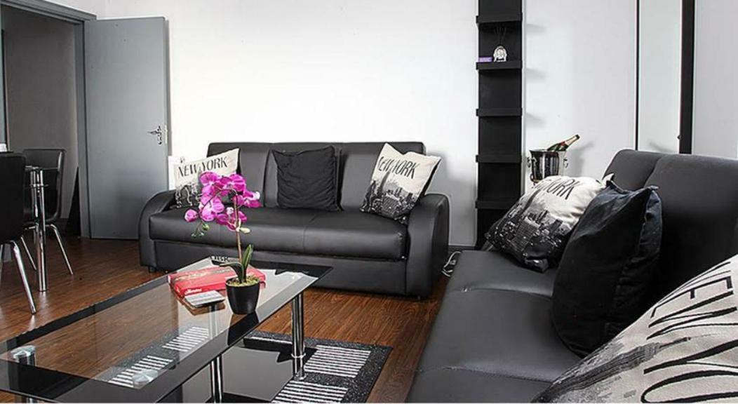 Lewis Apartment In The Heart Of The Northern Quarter Sleeps Up To 12 Mánchester Exterior foto