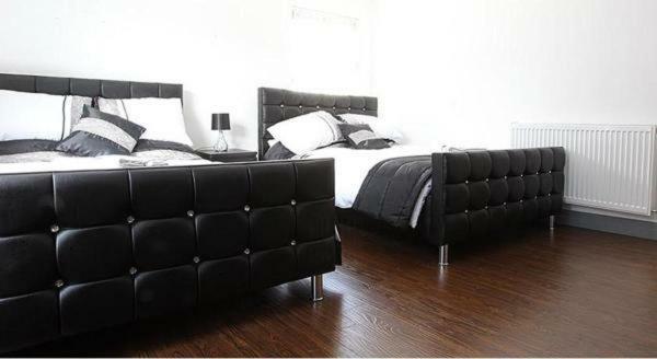 Lewis Apartment In The Heart Of The Northern Quarter Sleeps Up To 12 Mánchester Exterior foto